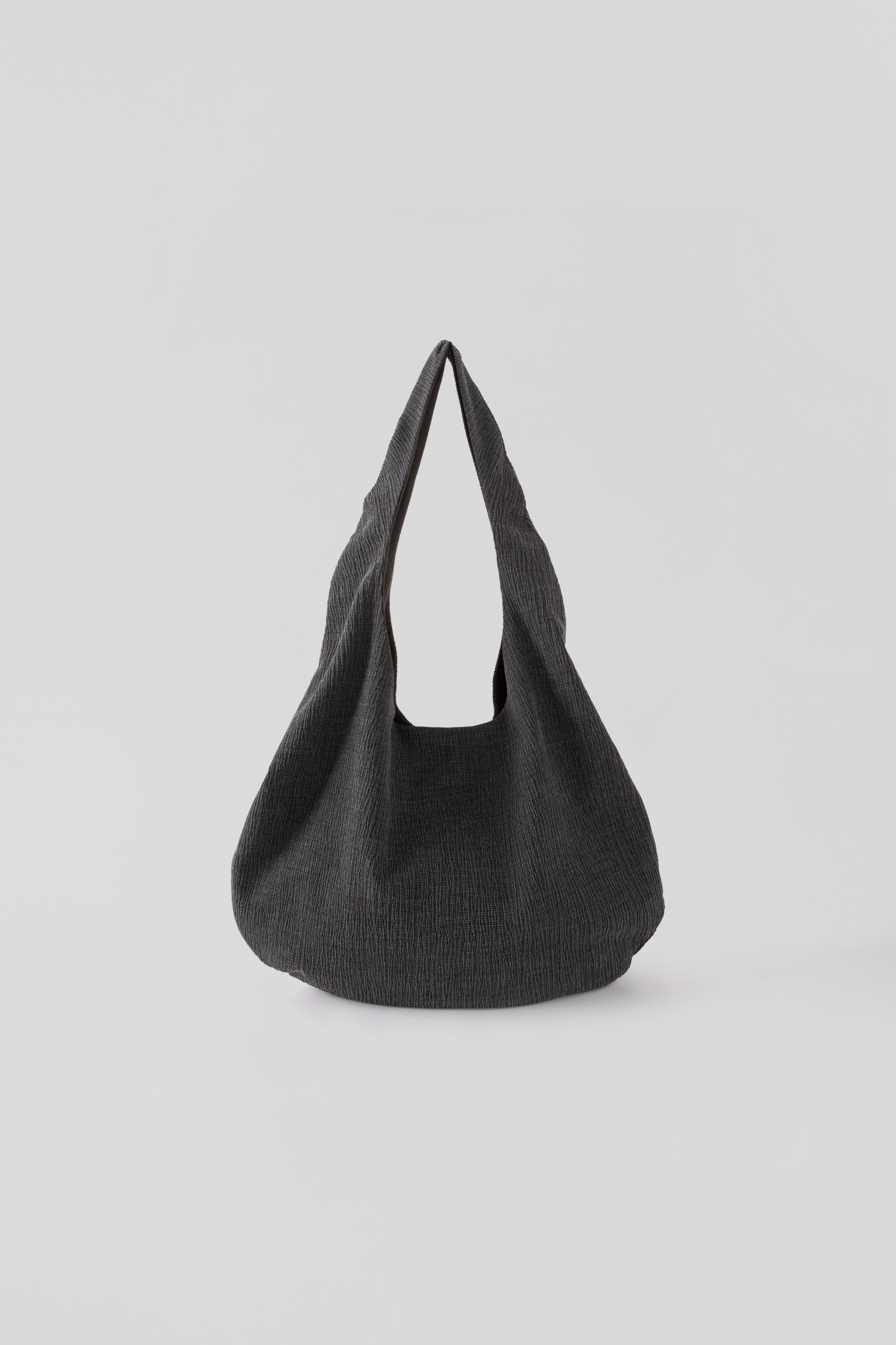 Pleats Shoulder Bag_Charcoal